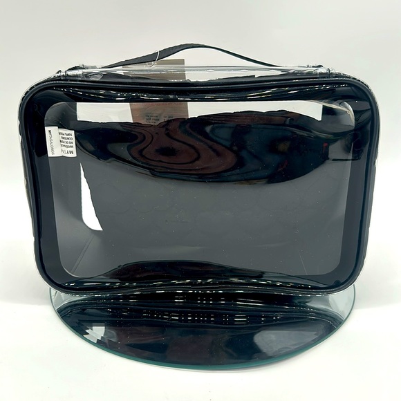 MY TAG ALONG SET OF 2 COSMETIC POUCHES - Picture 3 of 5